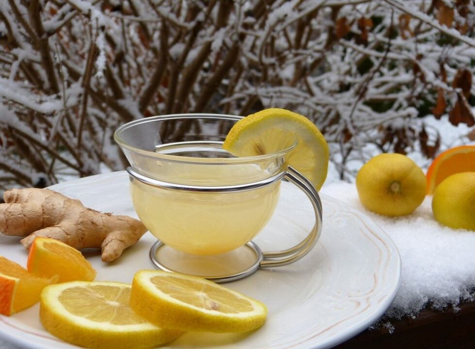 čaj s citrónom na báze zázvoru na potenciu